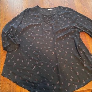 Maurice’s black blouse size 3
